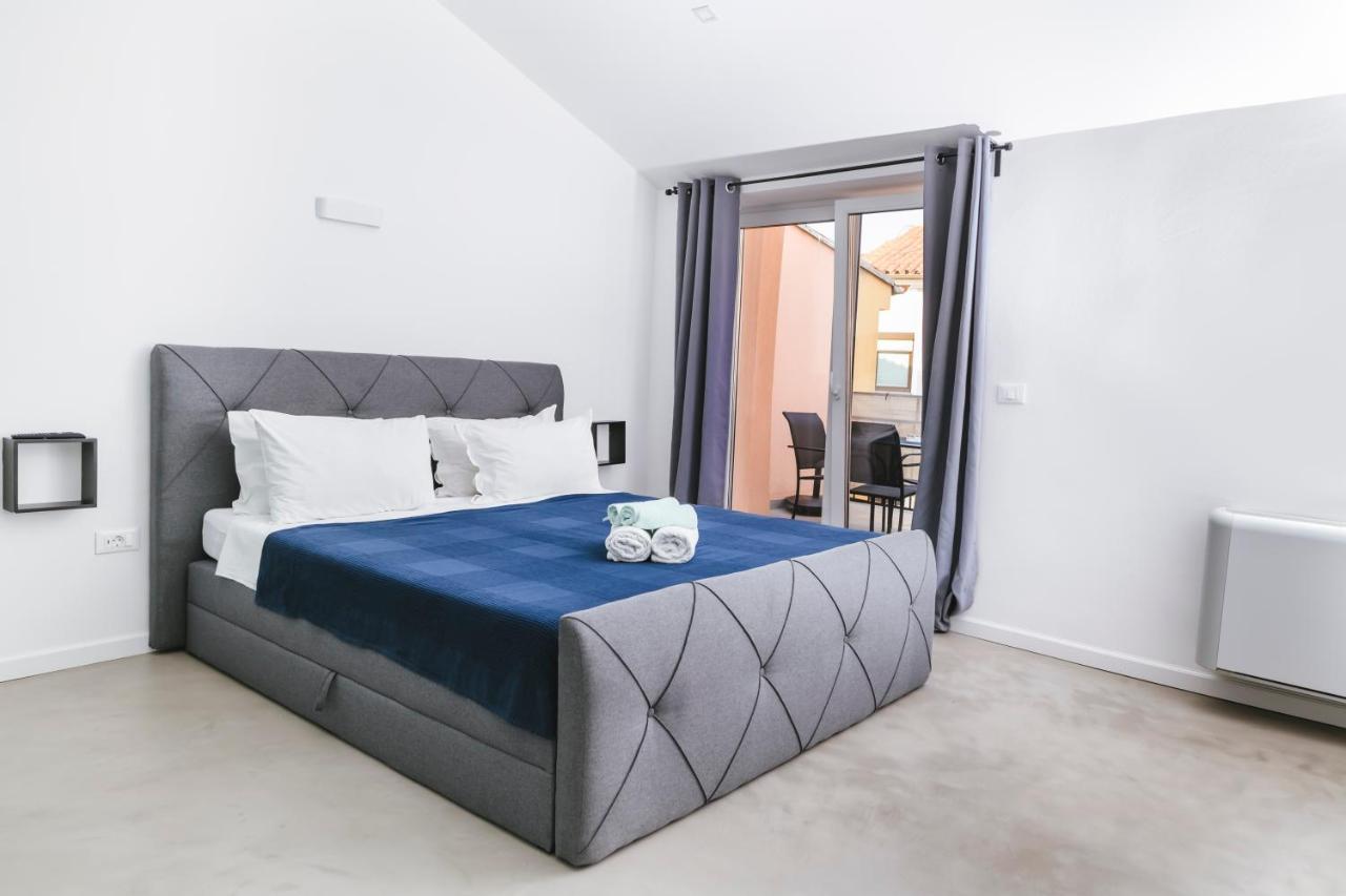 M9 Rooms Изола Экстерьер фото